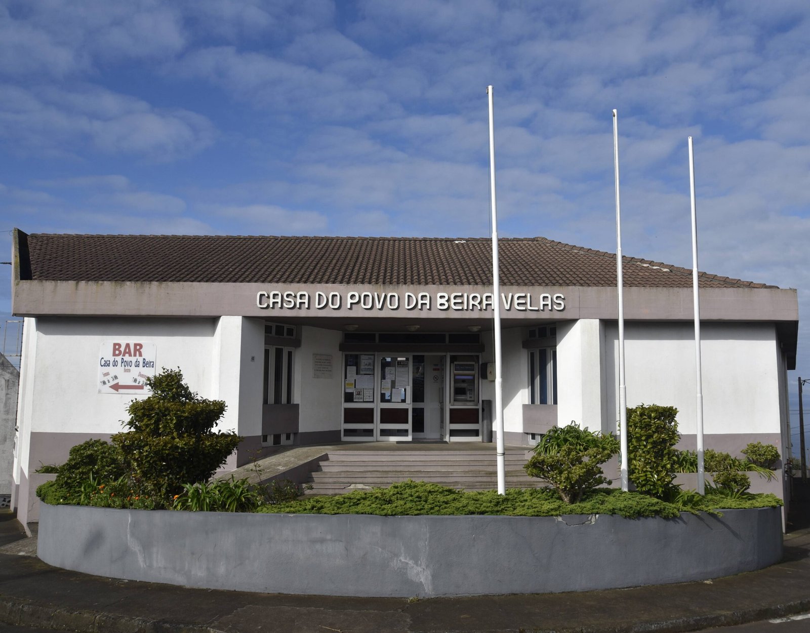 Dentista em Lagoa de Momprolé (Loulé (São Sebastião))