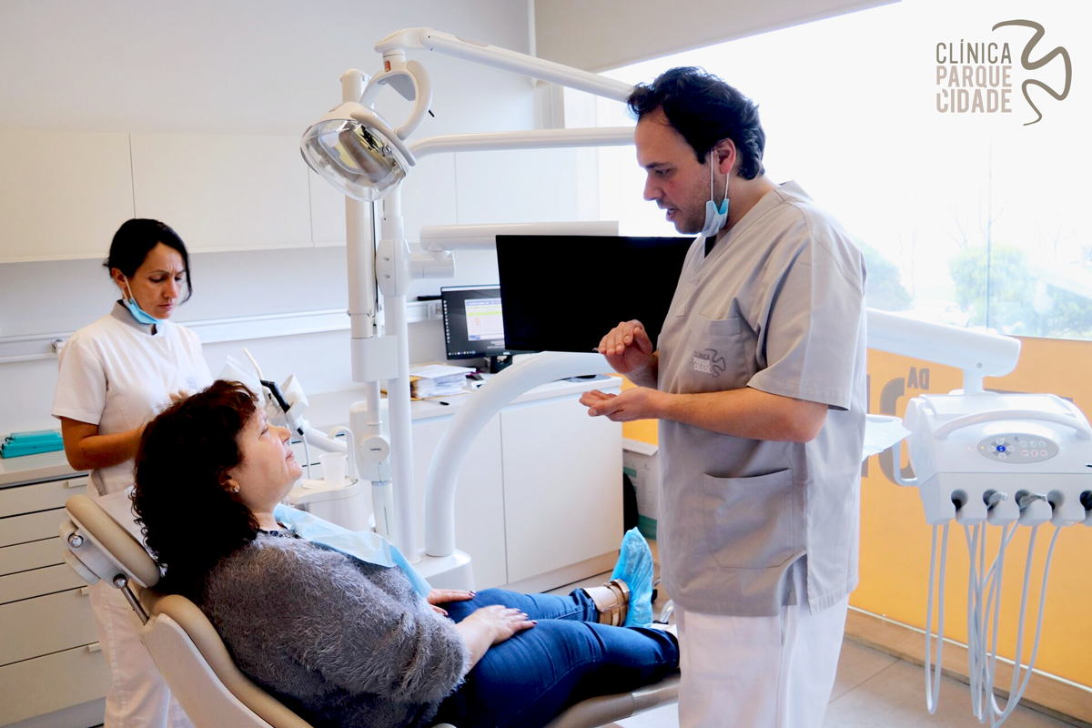 Dentista em Malheira (Salir)